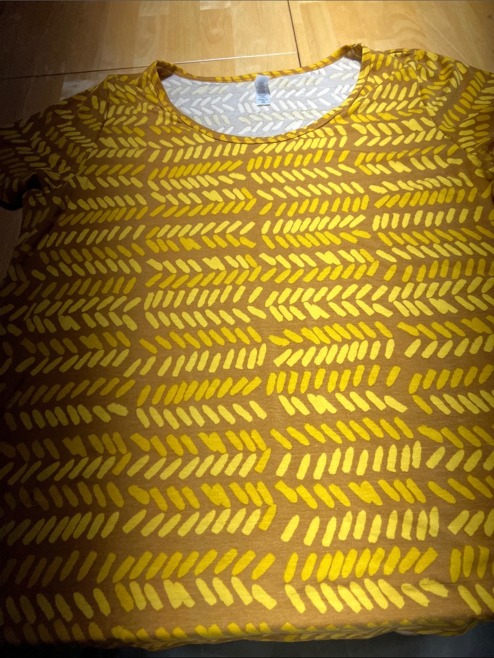 LuLaRoe Classic T